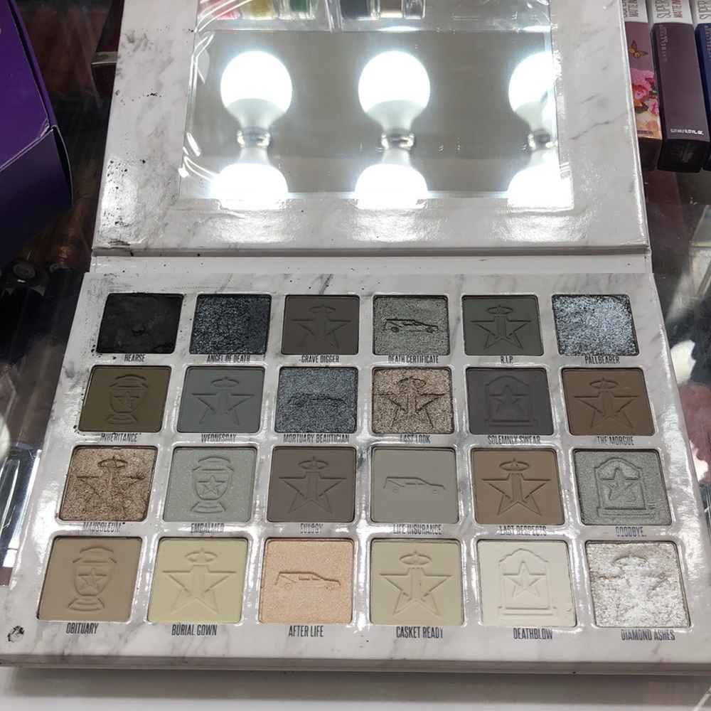 (SOLD) Jeffree Star Cremated Palette